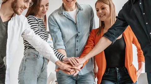 大乐透期号专家推荐：火箭背靠背客战前景分析